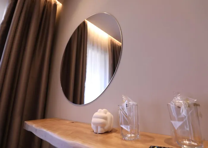 Dallga Hotel Tushemisht