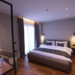 Hotel Dallga *